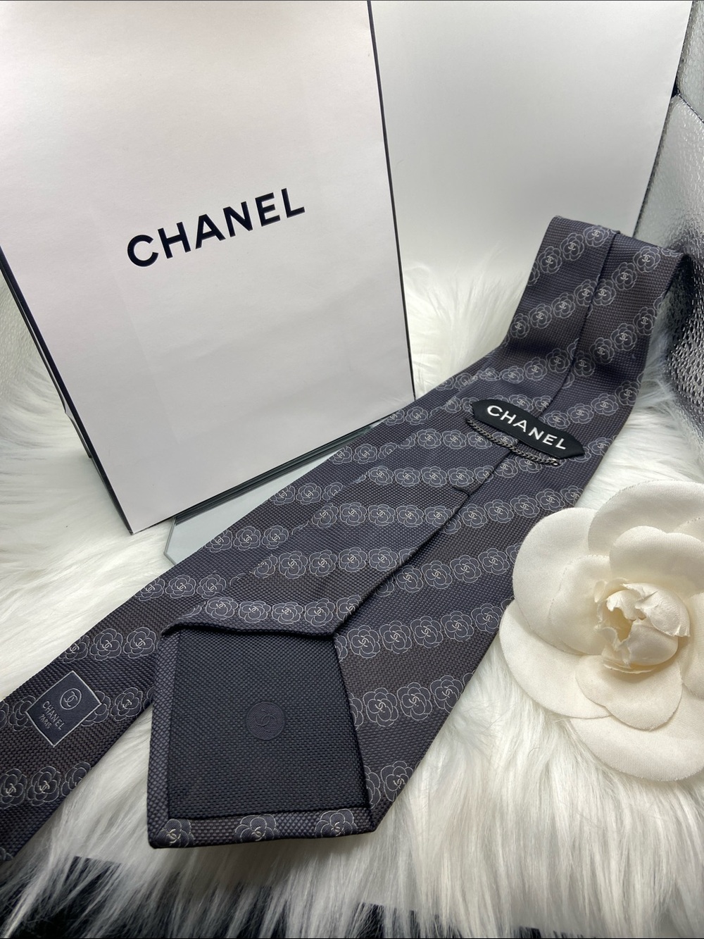 CHANEL GRAY Silk Tie, Camellia Flowers, EUC